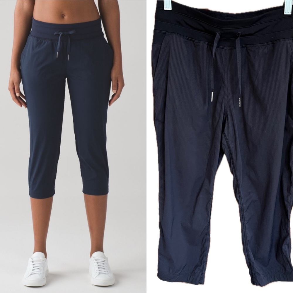 Lululemon Women’s Dance Studio Cropped Unlined Pants Size 4